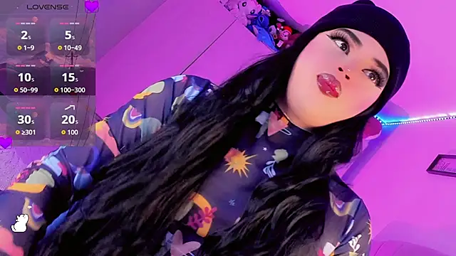 Snapshot of Danna_xz chatting on 07/10/26, 05:37 Danna xz online show from 07/10/26, 05:37