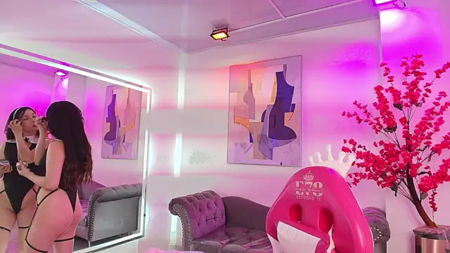 Snapshot of Chloe_dolly chatting on 04/09/26, 11:15 Chloe dolly online show from 04/09/26, 11:15