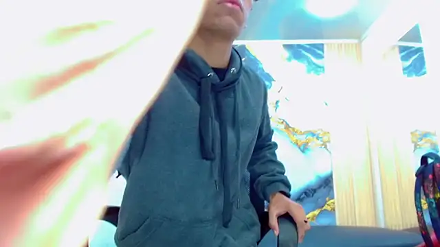 DaviidBuckx  online show from 02/18/26, 02:07