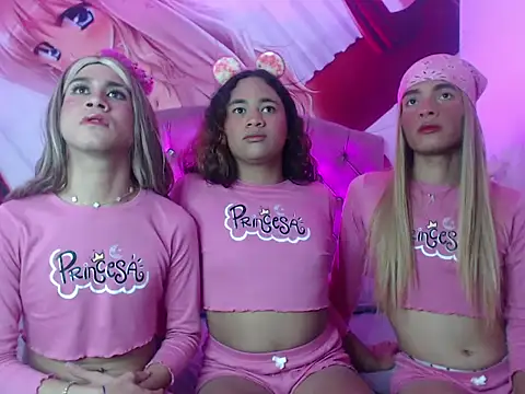 Snapshot of _GoldenGirls_ chatting on 04/20/26, 02:47 GoldenGirls online show from 04/20/26, 02:47