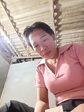 aki xzx online show from 02/15/26, 11:30