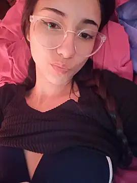 isaaabelaaa online show from 05/18/26, 05:52