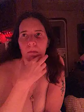 Snapshot of JMT42 chatting on 02/22/26, 03:18 JMT42 online show from 02/22/26, 03:18