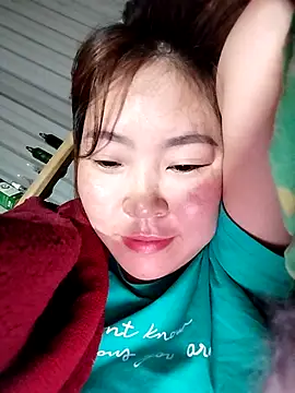 Yiyoongg online show from 02/10/26, 11:20