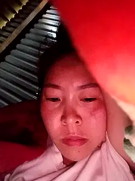 Yiyoongg online show from 02/20/26, 11:38