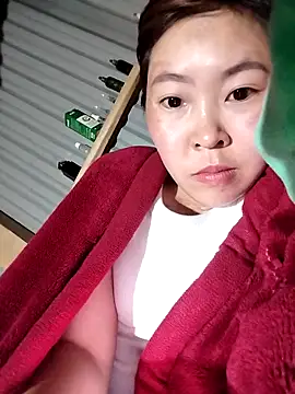 Yiyoongg online show from 03/03/26, 01:50