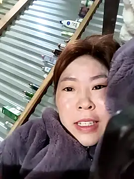 Yiyoongg online show from 04/03/26, 12:30