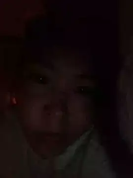 Yiyoongg online show from 06/18/26, 11:42