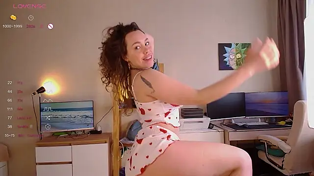 Snapshot of Monroe_Linger chatting on 03/14/26, 06:52 Monroe Linger online show from 03/14/26, 06:52