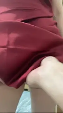 Snapshot of huyenzz chatting on 04/02/26, 03:42 huyenzz online show from 04/02/26, 03:42