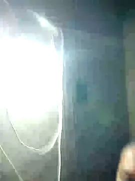 Snapshot of Loomaraj chatting on 07/13/26, 01:08 Loomaraj online show from 07/13/26, 01:08