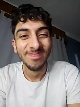 Snapshot of VelvetSolez chatting on 03/17/26, 06:50 VelvetSolez online show from 03/17/26, 06:50