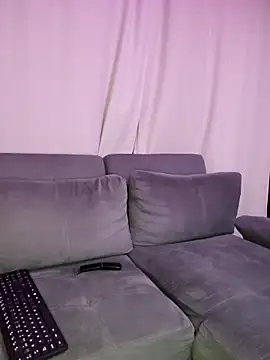 Snapshot of VelvetSolez chatting on 04/20/26, 04:48 VelvetSolez online show from 04/20/26, 04:48