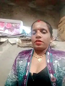 Snapshot of Anitarakkoli chatting on 02/15/26, 04:58 Anitarakkoli online show from 02/15/26, 04:58