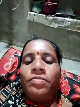 Snapshot of Anitarakkoli chatting on 02/20/26, 04:18 Anitarakkoli online show from 02/20/26, 04:18