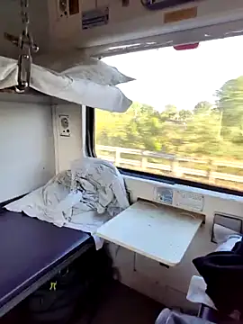 Snapshot of Sam03s chatting on 03/09/26, 02:37 Sam03s online show from 03/09/26, 02:37