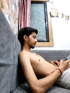 Snapshot of Sam03s chatting on 03/16/26, 05:44 Sam03s online show from 03/16/26, 05:44