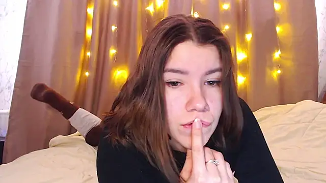 AdelMauds online show from 03/11/26, 07:14