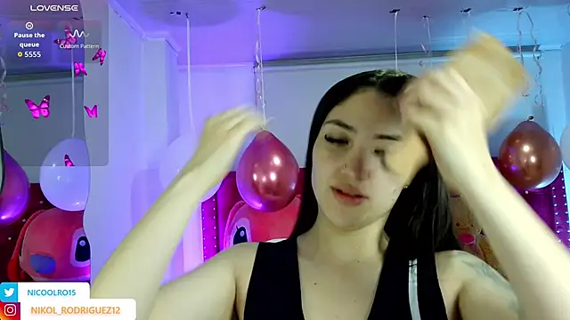 babyy nicols m online show from 03/19/26, 10:41