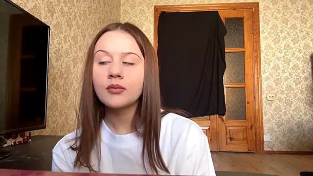 Snapshot of BethanySalvio chatting on 05/04/26, 08:10 BethanySalvio online show from 05/04/26, 08:10