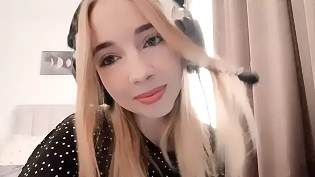 Snapshot of WackyNome chatting on 02/10/26, 06:06 WackyNome online show from 02/10/26, 06:06