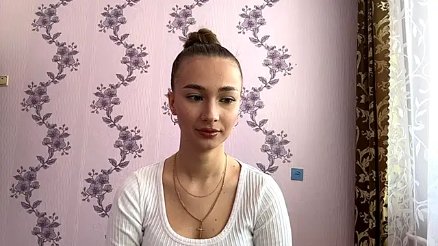 LacieHelaire online show from 02/27/26, 07:30