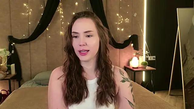 Arielle Vade online show from 05/19/26, 05:25