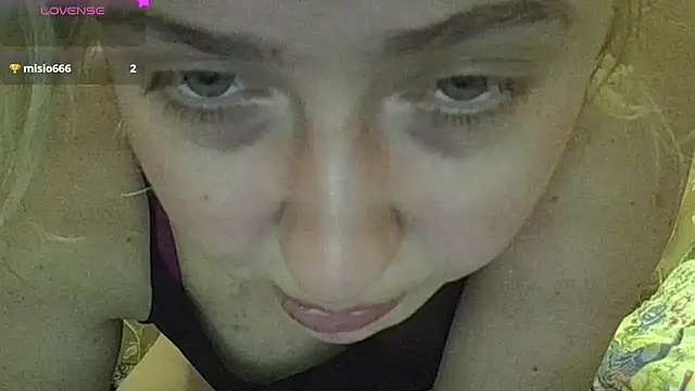 CurvyWild Lady30 online show from 02/18/26, 07:43