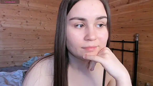 Snapshot of shanti_fo chatting on 03/01/26, 10:39 shanti fo online show from 03/01/26, 10:39