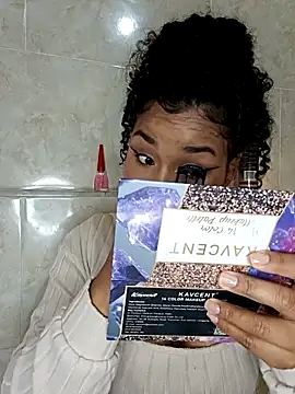 BrianaSweetxxx online show from 03/17/26, 03:00