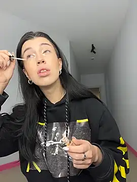 Aurora 404 online show from 04/04/26, 06:44