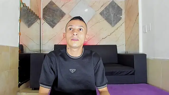 Isaak 26 online show from 03/31/26, 06:41