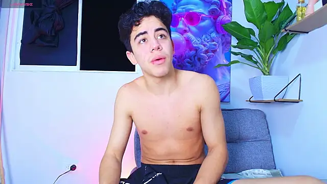 Snapshot of Gael_moon_ chatting on 03/01/26, 03:08 Gael moon online show from 03/01/26, 03:08