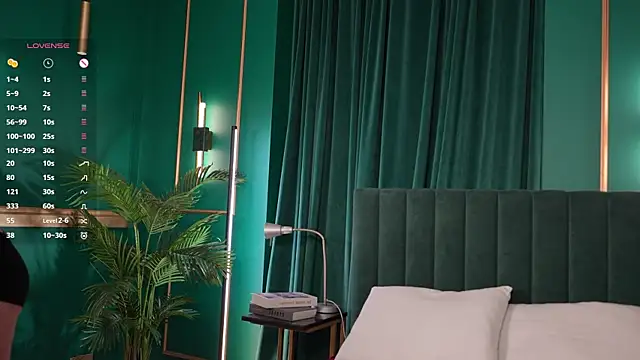 roxy morrison x online show from 02/23/26, 05:43