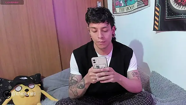 Snapshot of acid_timee chatting on 02/27/25, 12:10 acid timee online show from 02/27/25, 12:10