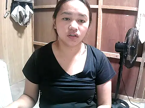 Cloudette 17 online show from 02/23/26, 03:37