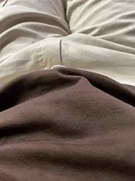 hassuniii online show from 04/02/26, 09:01