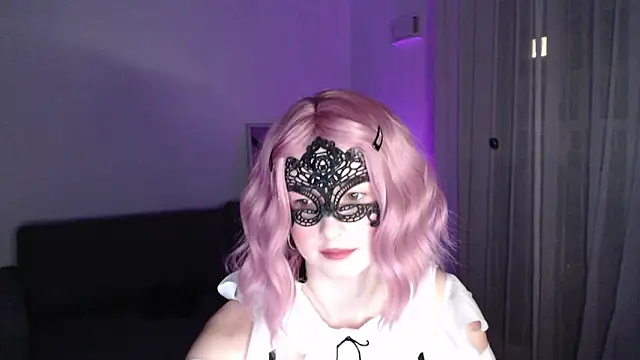 LunaXcherry online show from 02/25/26, 05:22