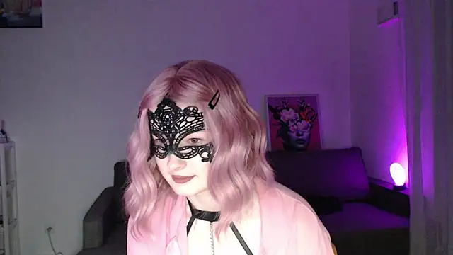 LunaXcherry online show from 02/26/26, 05:12