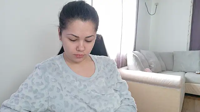 Snapshot of Sofimoon26 chatting on 03/11/26, 12:33 Sofimoon26 online show from 03/11/26, 12:33