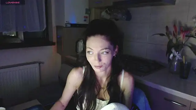 Snapshot of AyanaGrumpix chatting on 06/21/26, 12:24 AyanaGrumpix online show from 06/21/26, 12:24