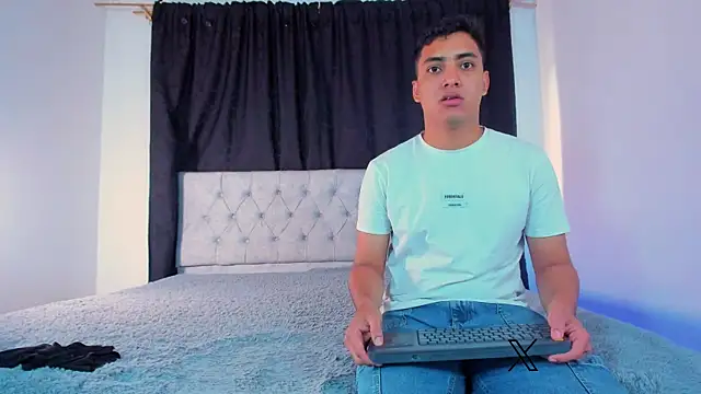 cataleya rioss online show from 04/14/26, 06:58