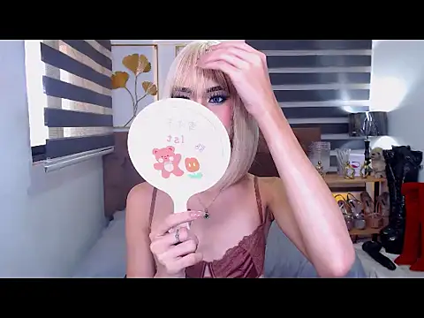 Snapshot of JuicyCockThea chatting on 07/03/26, 02:07 JuicyCockThea online show from 07/03/26, 02:07