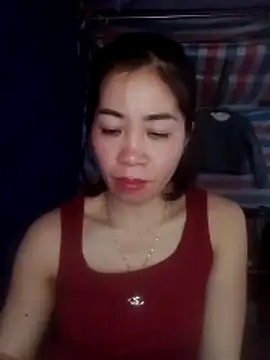 Snapshot of -Lundy- chatting on 02/15/26, 01:31 -Lundy- online show from 02/15/26, 01:31