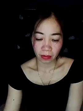 Snapshot of -Lundy- chatting on 02/20/26, 02:17 -Lundy- online show from 02/20/26, 02:17