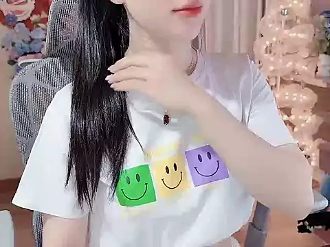 Snapshot of Agnelyn___ chatting on 05/30/26, 01:35 Agnelyn online show from 05/30/26, 01:35