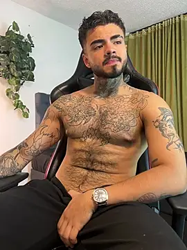 Snapshot of Benjii_Carter1 chatting on 06/26/26, 12:59 Benjii Carter1 online show from 06/26/26, 12:59