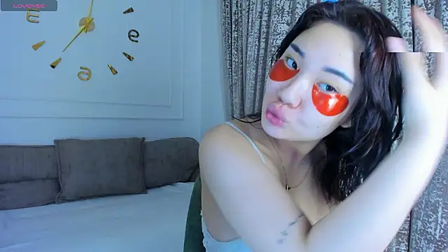 Snapshot of sexaxion_lee chatting on 03/19/26, 02:54 sexaxion lee online show from 03/19/26, 02:54