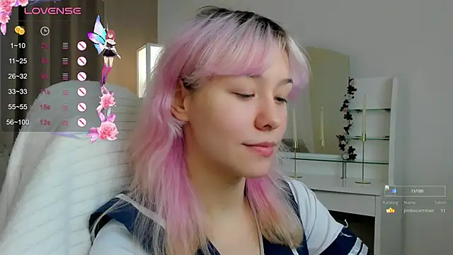 Snapshot of EmilyTrase chatting on 06/11/26, 01:27 EmilyTrase online show from 06/11/26, 01:27