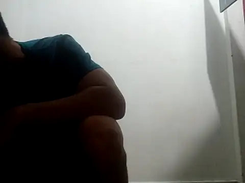 Snapshot of Ironid chatting on 03/01/26, 11:18 Ironid online show from 03/01/26, 11:18